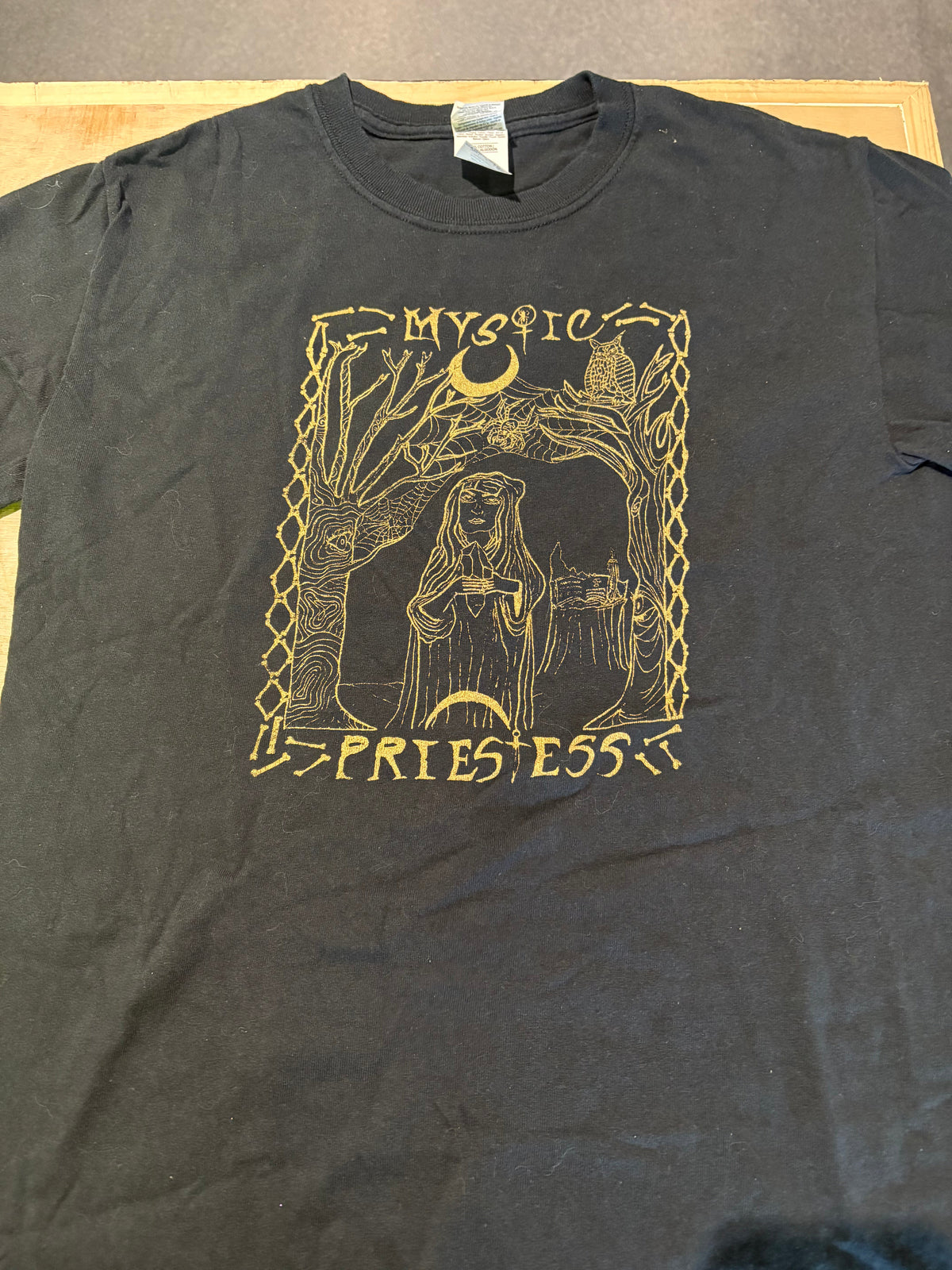 Mystic Priestess Spell T-Shirt, Black, S-BoldPlay